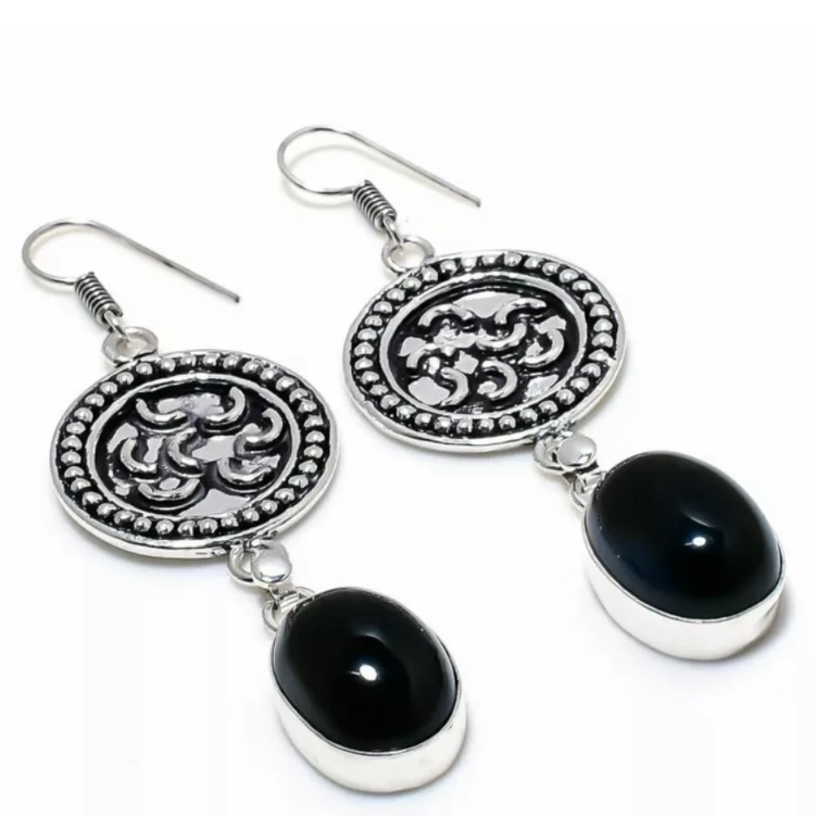 925 Sterling Silver. Onyx Black Gemstone Earrings.